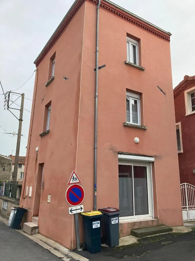 La Petite Maison De Jumeaux 0*,  France